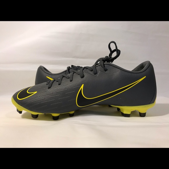 Nike Women Mercurial Vapor 12 - Picture 2 of 6